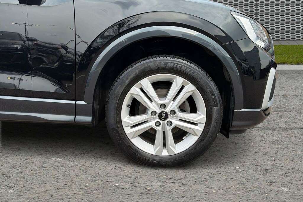 Audi Q2 30 Tfsi Sport 2023 KY73NDO Black #5