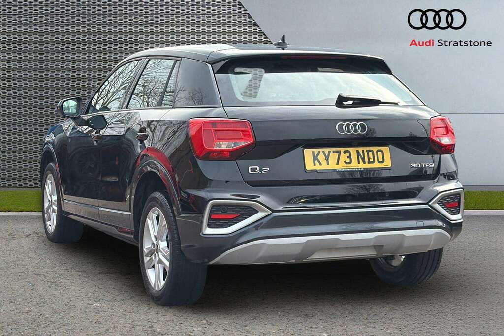 Audi Q2 30 Tfsi Sport 2023 KY73NDO Black #3