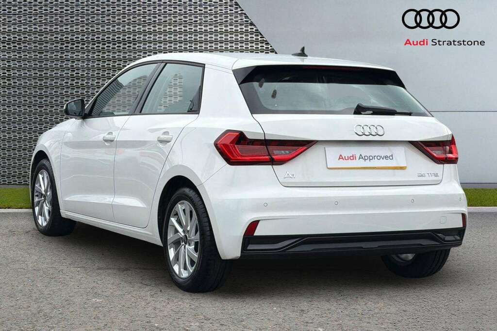 Audi A1 25 Tfsi Sport S Tronic 2024 White #3