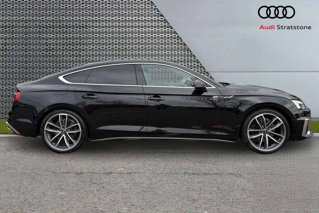 Audi A5 35 Tfsi S Line S Tronic 2024 KY74BRV Black #4