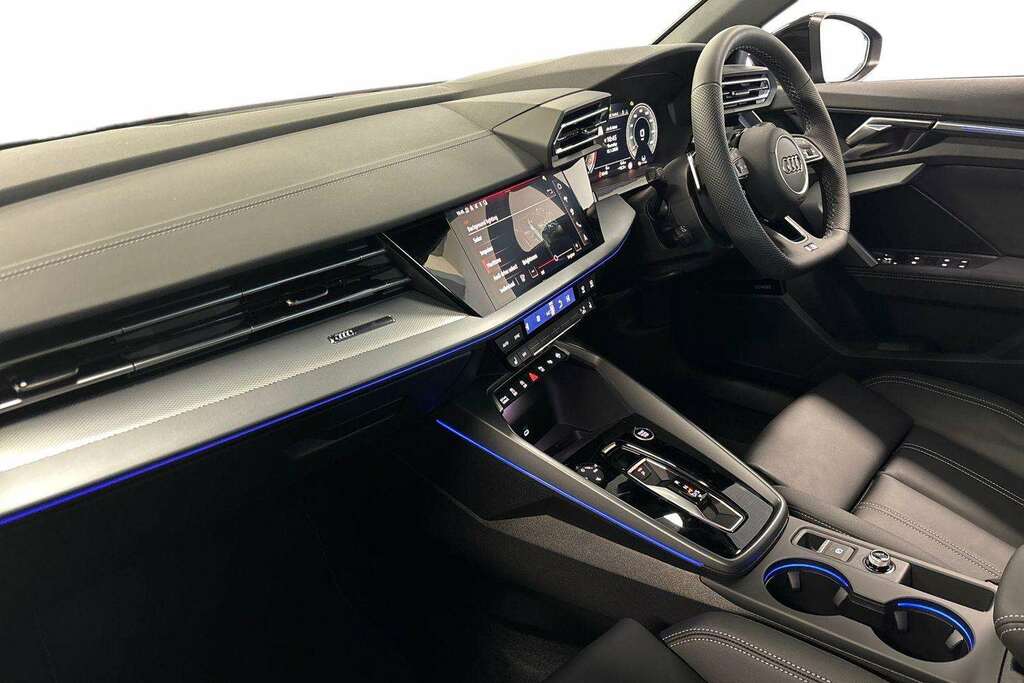 Audi A3 1.5 Tfsi 150 S Line S Tronic 2025 MW75VUB Black #2