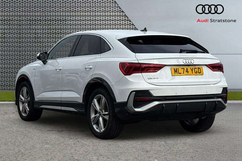 Audi Q3 35 Tfsi S Line S Tronic Leather 2024 ML74YGD White #3