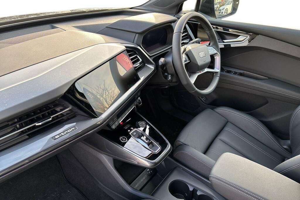 Audi Q4 E Tron 210Kw 45 82Kwh S Line Leather 2025 Black #2
