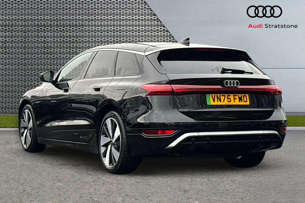 Audi A6 270Kw Performance 100Kwh S Line 2025 VN75FWO Black #3