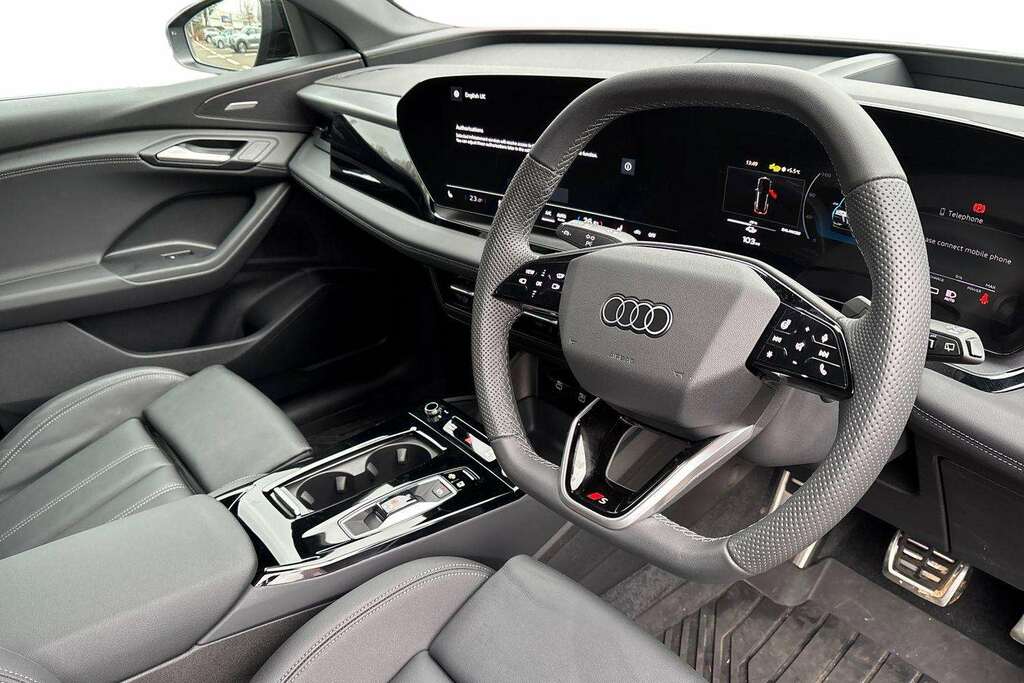 Audi Q6 E-Tron 285Kw Quattro 100Kwh S Line 2025 MM75YOV Black #6