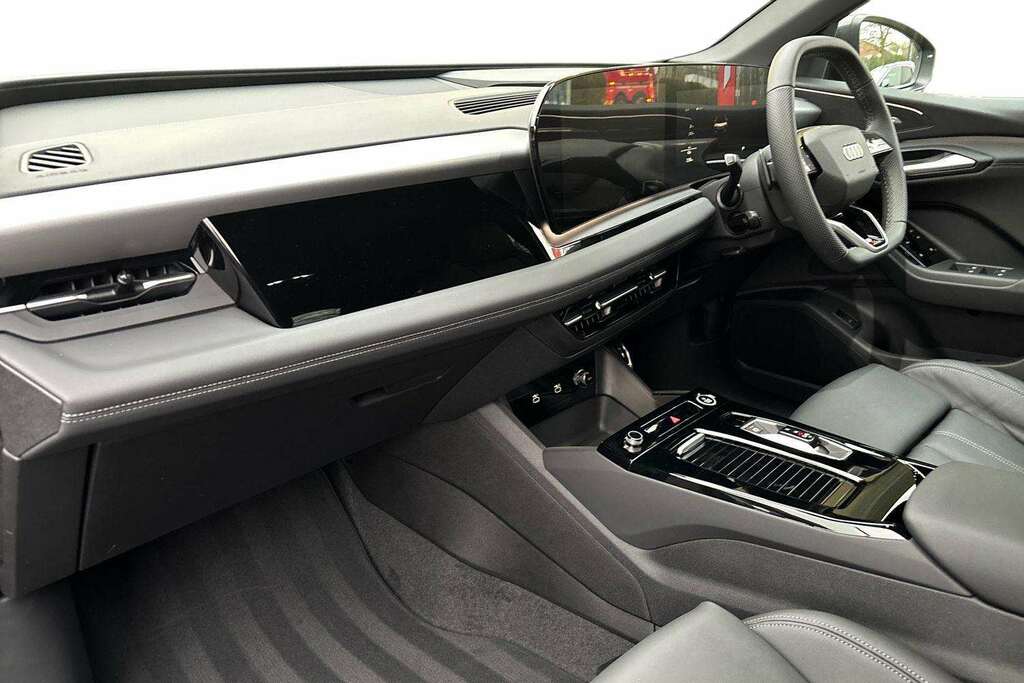 Audi Q6 E-Tron 285Kw Quattro 100Kwh S Line 2025 DX75SVF #2