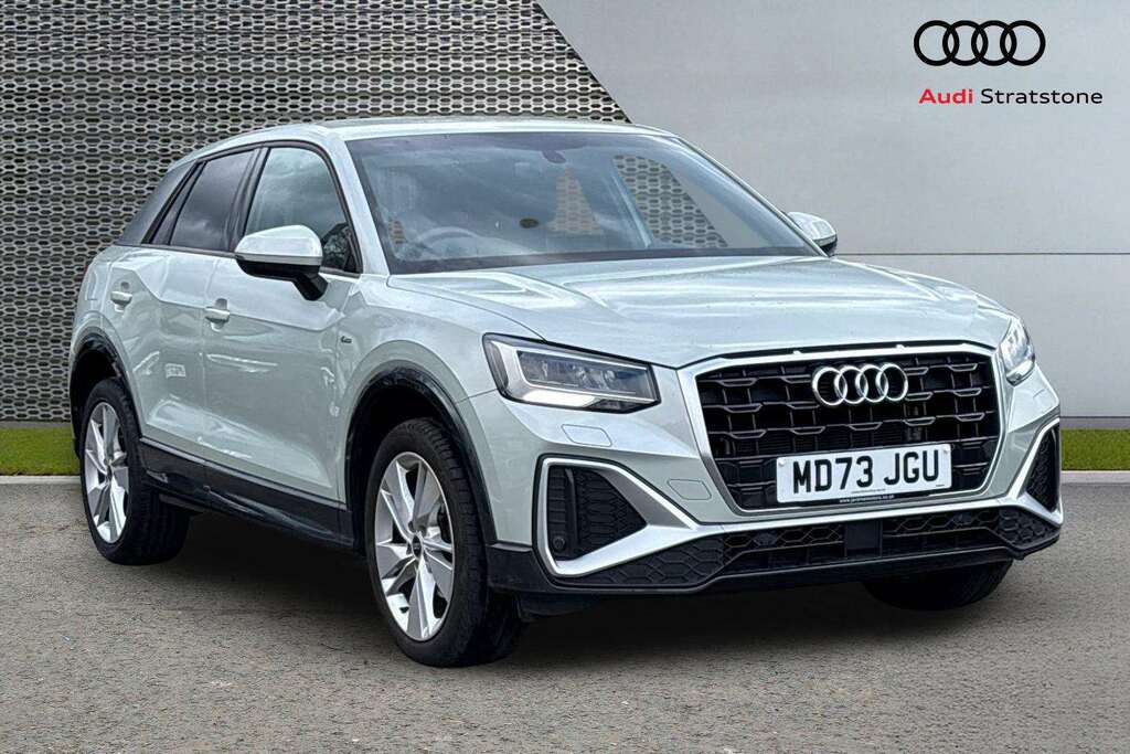Audi Q2 30 Tfsi S Line 2024 Silver