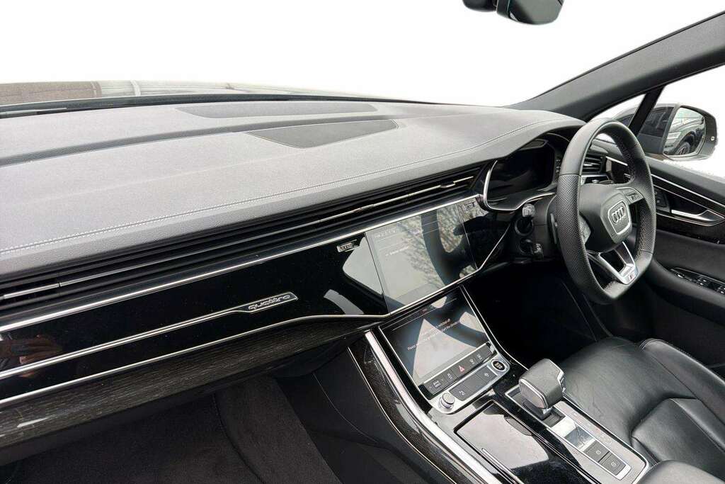 Audi Q7 55 Tfsi Quattro S Line Tiptronic 2024 KO73XDB Black #2