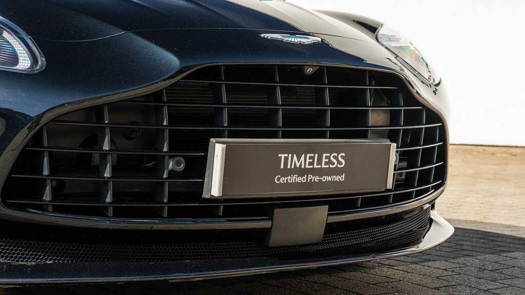 Aston Martin DB12 V8 2023 Silver #26