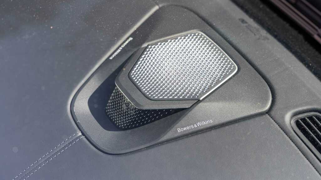 Aston Martin DB12 V8 2023 Silver #18