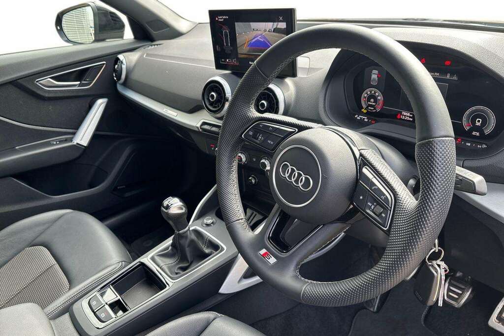 Audi Q2 30 Tfsi 116 S Line 2025 MV75LNR Black #6