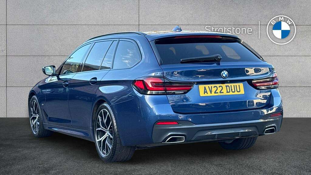 BMW 5 Series 520D Mht M Sport Step 2022 AV22DUU Blue #2