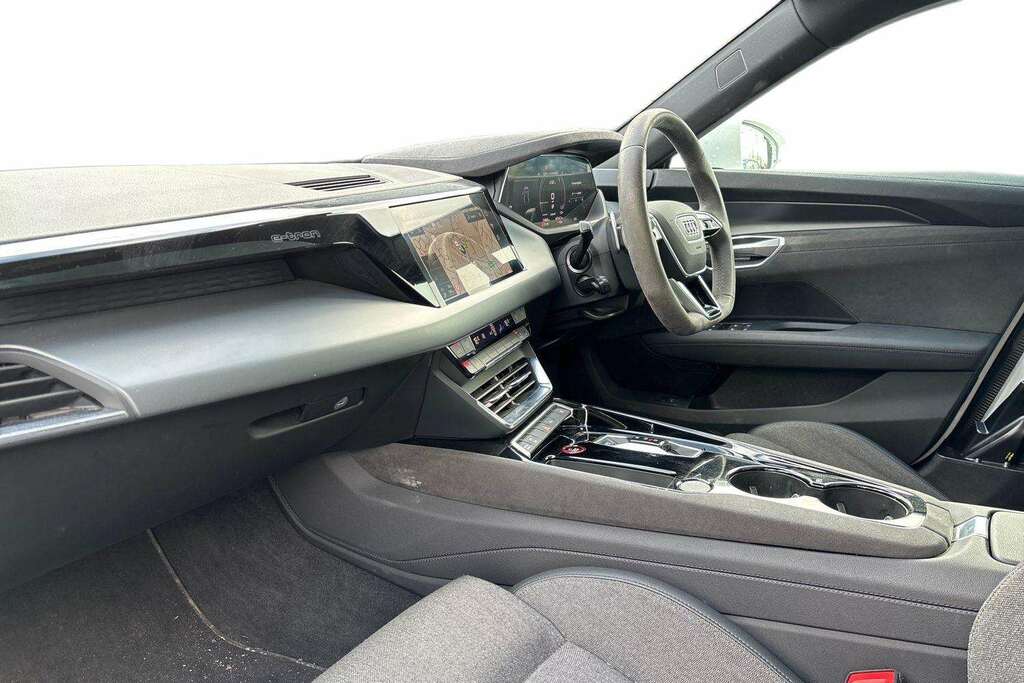 Audi E Tron GT 390Kw Quattro 93Kwh 2022 CK22WTJ White #2