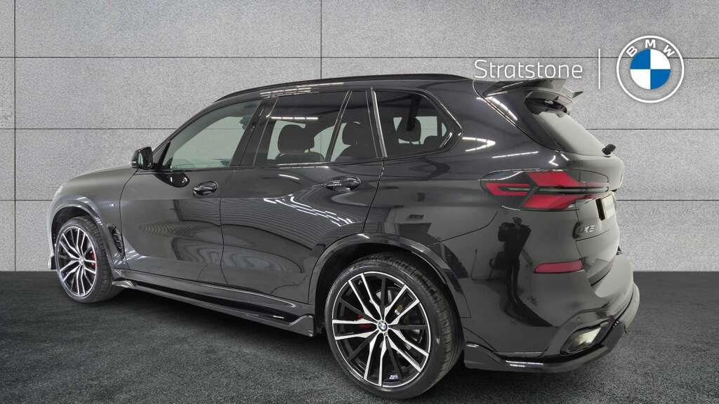 BMW X5 Xdrive40d Mht M Sport 2024 Black #2