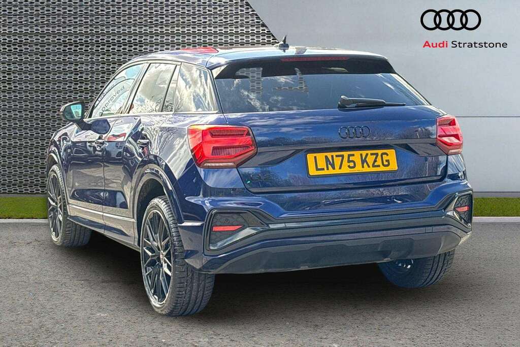 Audi Q2 30 Tfsi 116 Black Edition 2025 LN75KZG #3