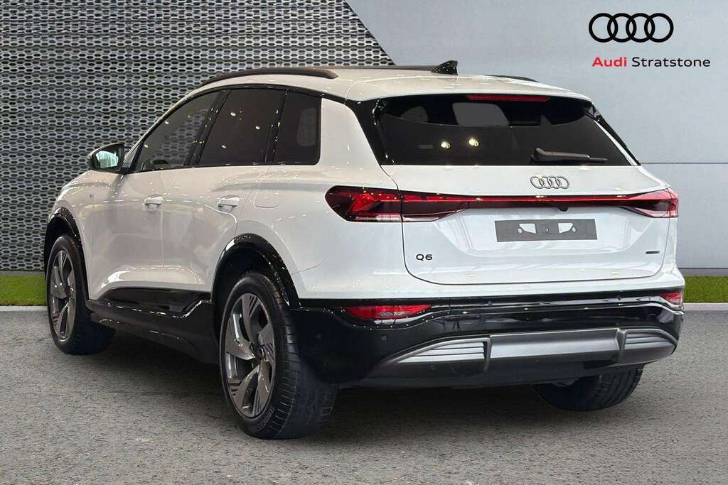 Audi Q6 E-Tron 285Kw Quattro 100Kwh S Line 2025 KS75OPV White #3