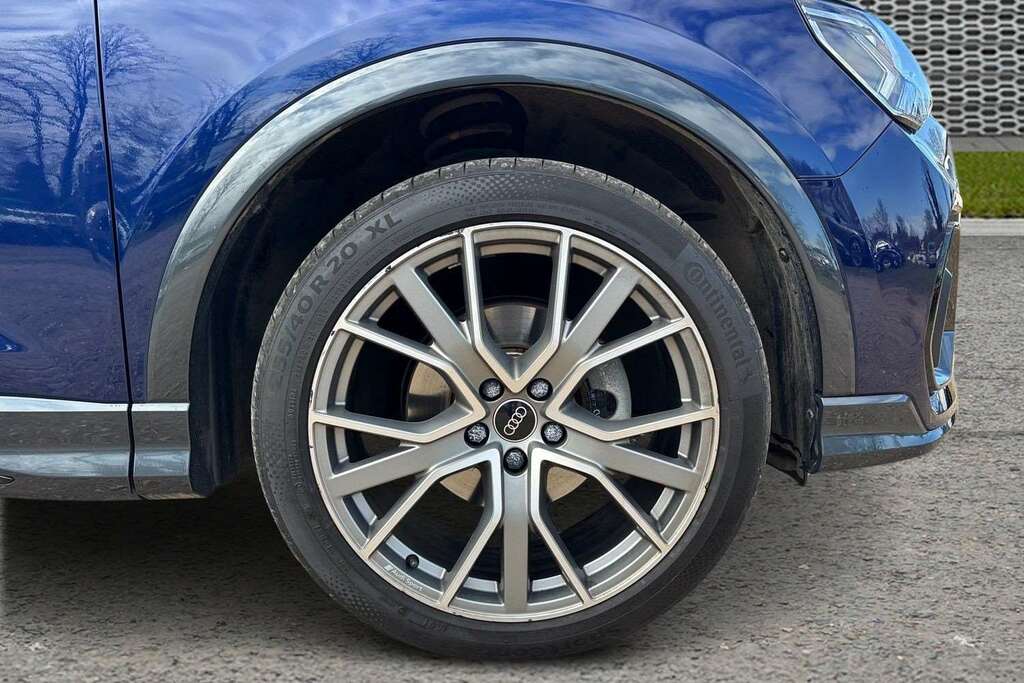 Audi Q3 35 Tfsi Black Edition S Tronic Tech Pro 2024 YE74NVJ Blue #5