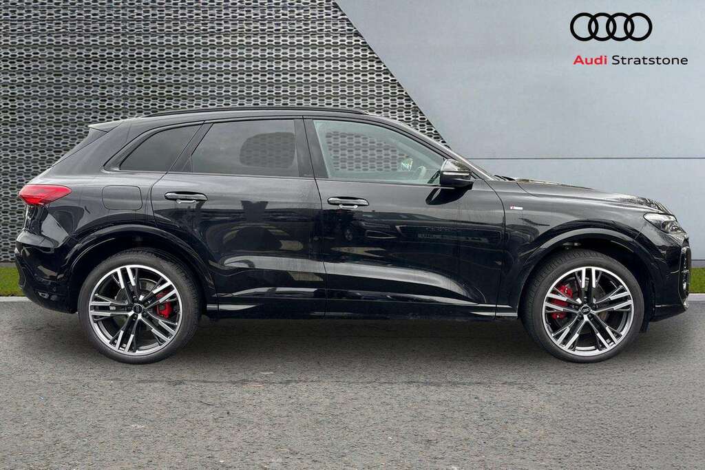 Audi Q5 2.0 Tdi Quattro Edition 1 S Tronic 2025 MT25YLU Black #4