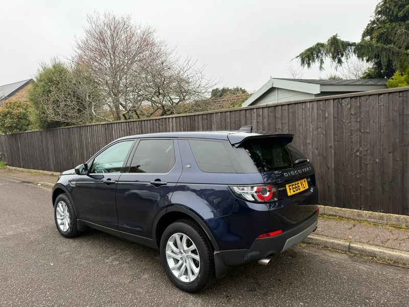 Land Rover Discovery Sport Td4 Se Tech FE66YLT Blue #6