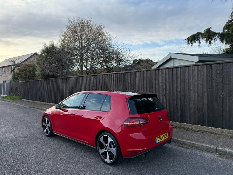 Volkswagen Golf Gti Red #6