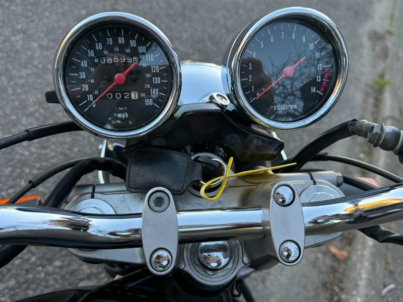 Suzuki  Marauder White #6