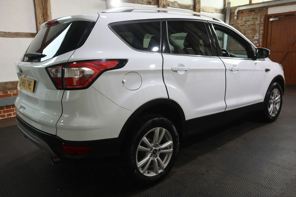 Ford Kuga 1.5 Tdci Zetec Euro 6 S S DV18TKE White #6