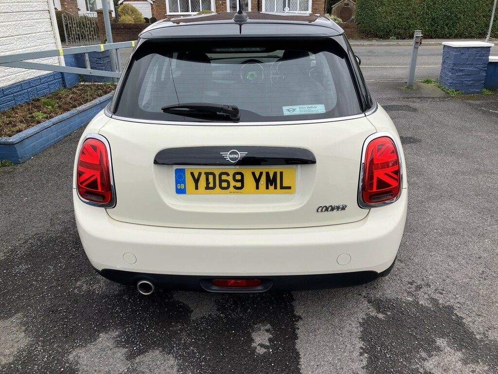 Mini Hatch Hatchback 1.5 5-Door Hatch Cooper Classic 201969 YD69YML White #3