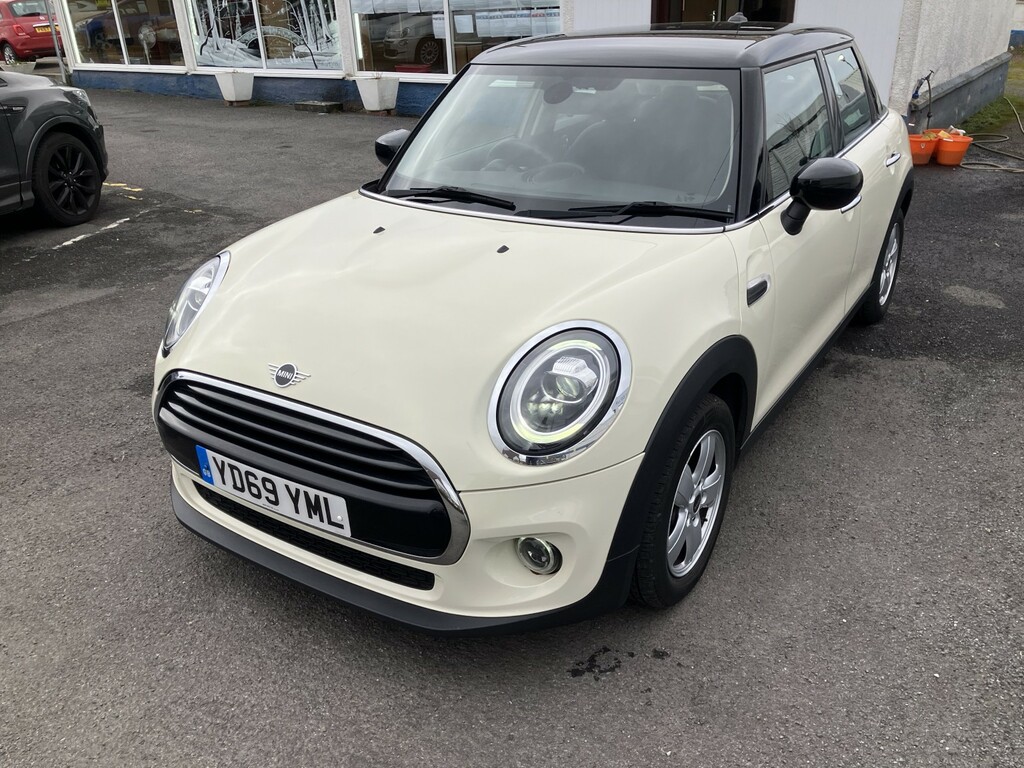Mini Hatch Hatchback 1.5 5-Door Hatch Cooper Classic 201969 YD69YML White #5