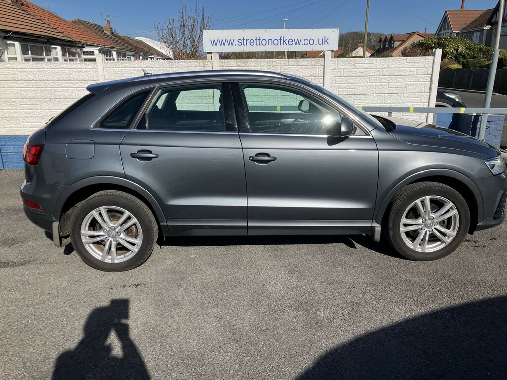 Audi Q3 Suv 2.0 Tdi Sport 201717 Grey