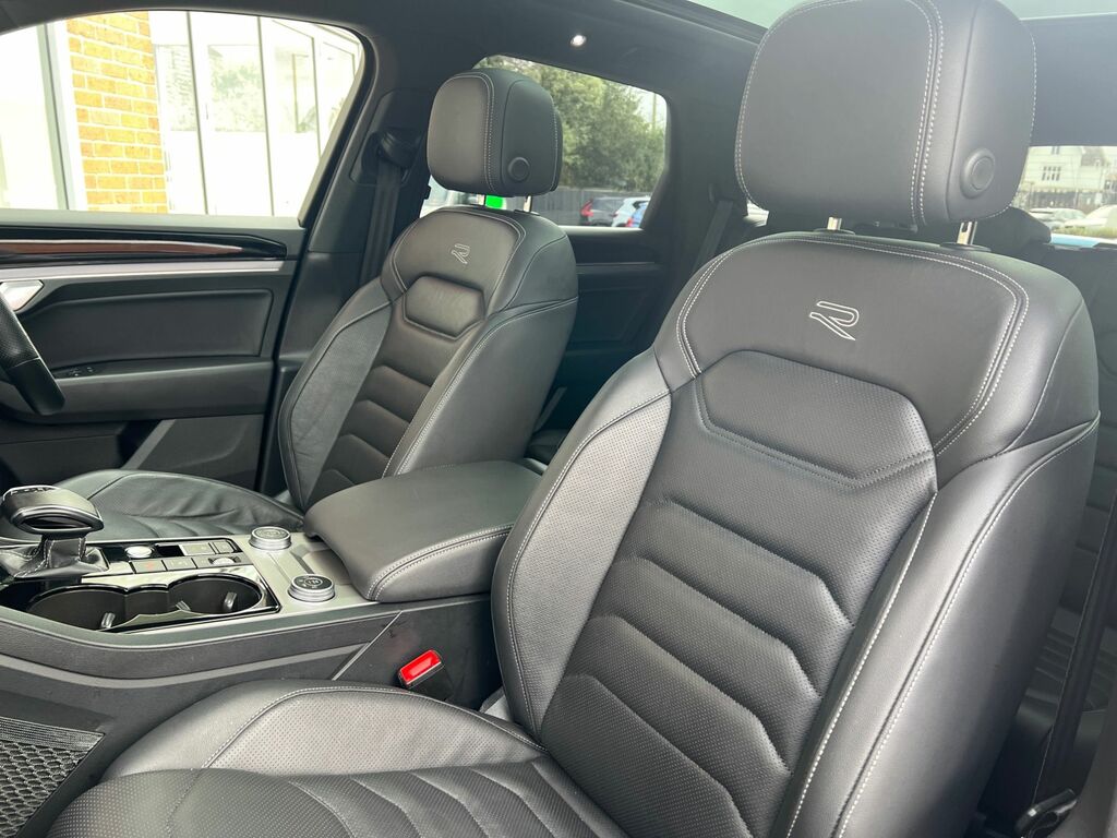 Volkswagen Touareg 2023 3.0 Tdi V6 Black Edition HN23ZVV Black #6