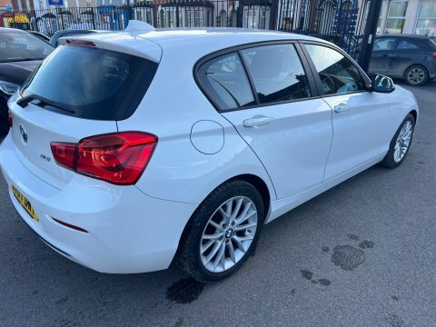BMW 1 Series 1.5 118I Sport GV67DWY White #5