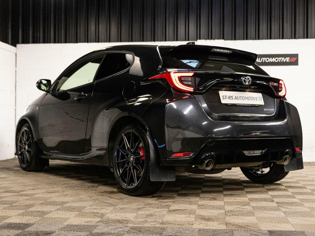 Toyota Yaris Hatchback 1.6T Gr Circuit Awd Euro 6 202070 Black #3