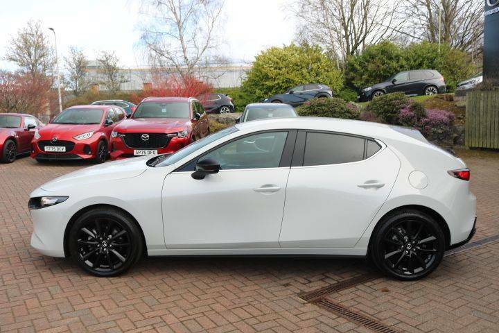 Mazda 3 Homura 2.5 E-skyactiv G Mhev 140 - 2025 White #4