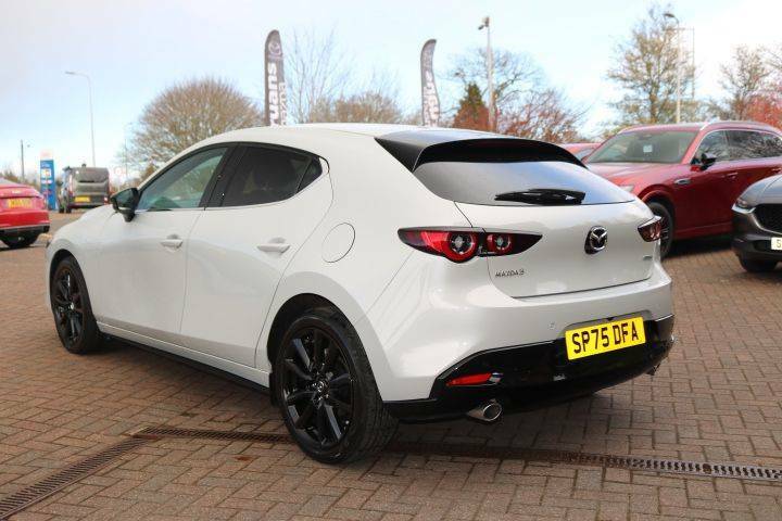 Mazda 3 Homura 2.5 E-skyactiv G Mhev 140 - 2025 White #5