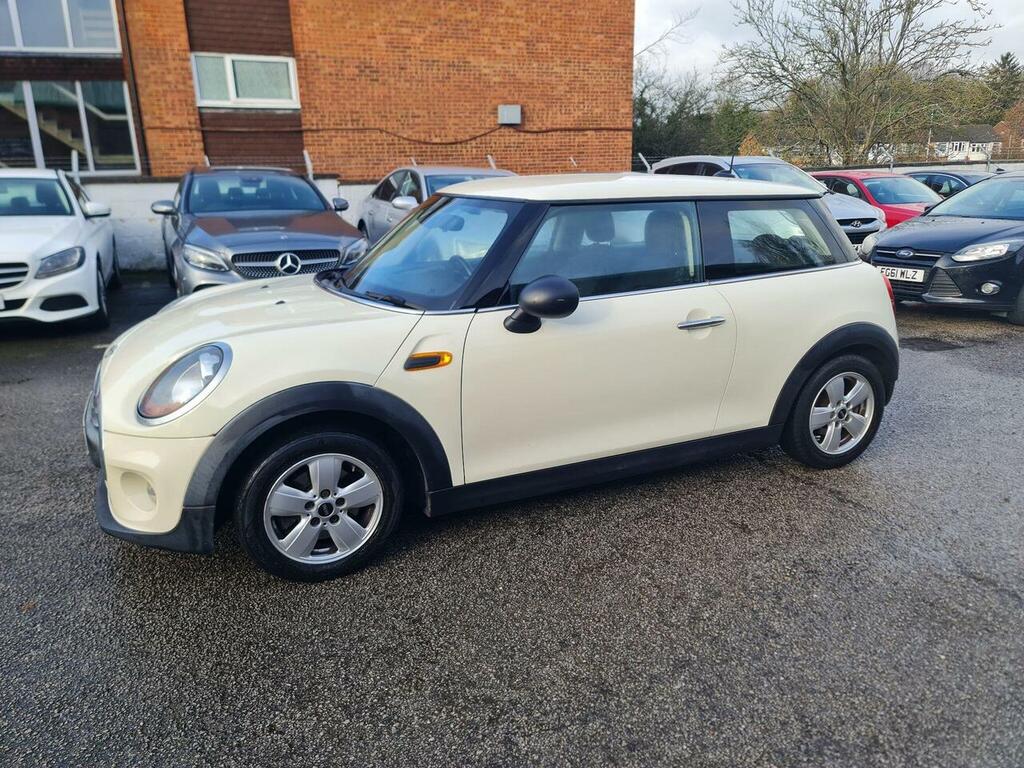 Mini Hatch 1.2 One Euro 6 Ss BC15UDZ White #3