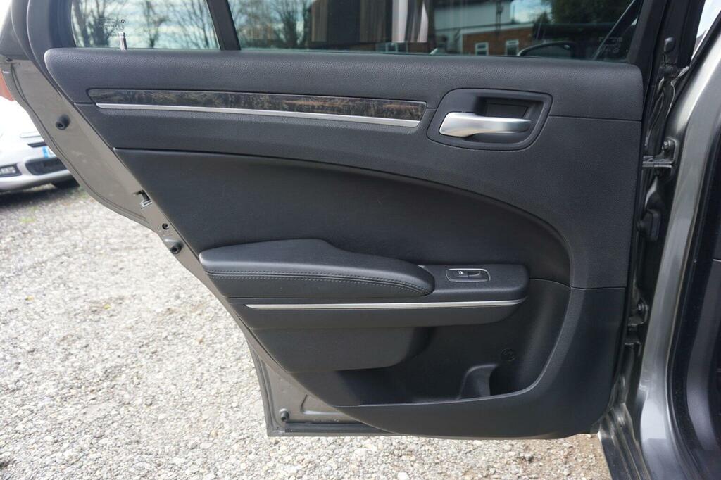 Chrysler 300C 300C Executive Crd Grey #23