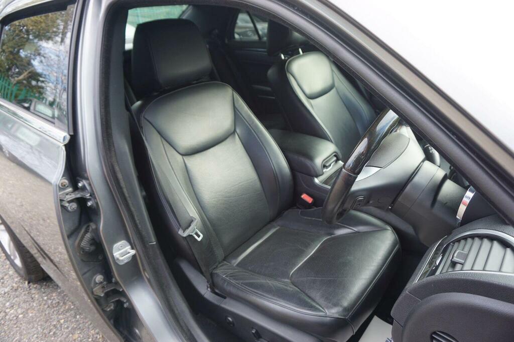 Chrysler 300C 300C Executive Crd Grey #17