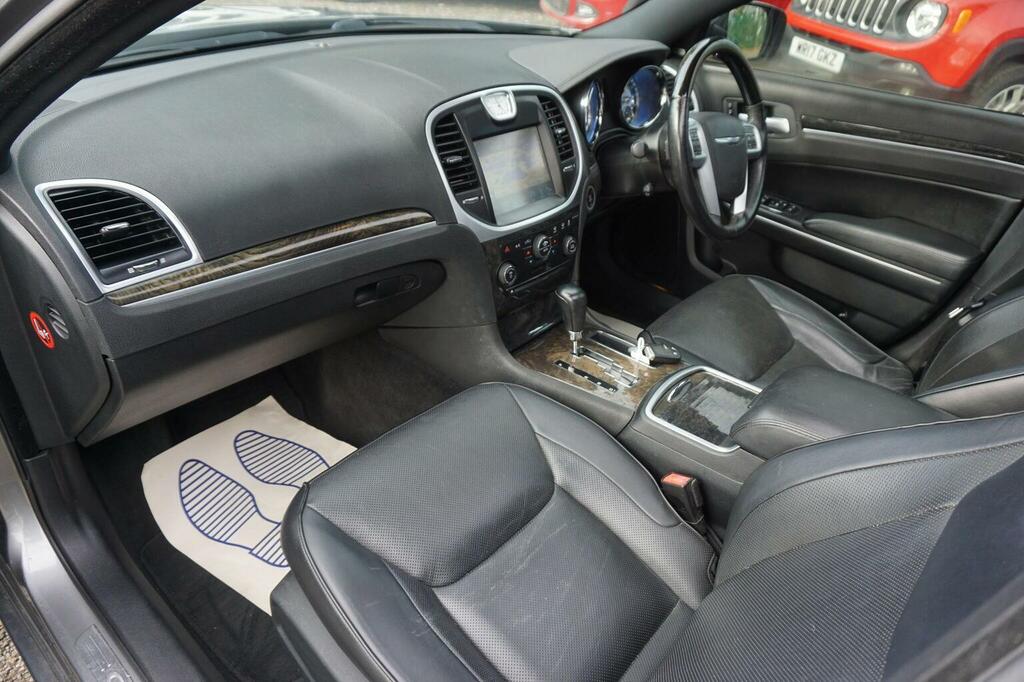 Chrysler 300C 300C Executive Crd Grey #25