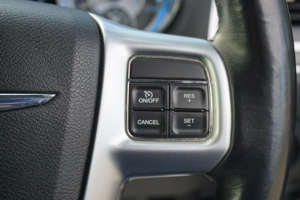 Chrysler 300C 300C Executive Crd Grey #28