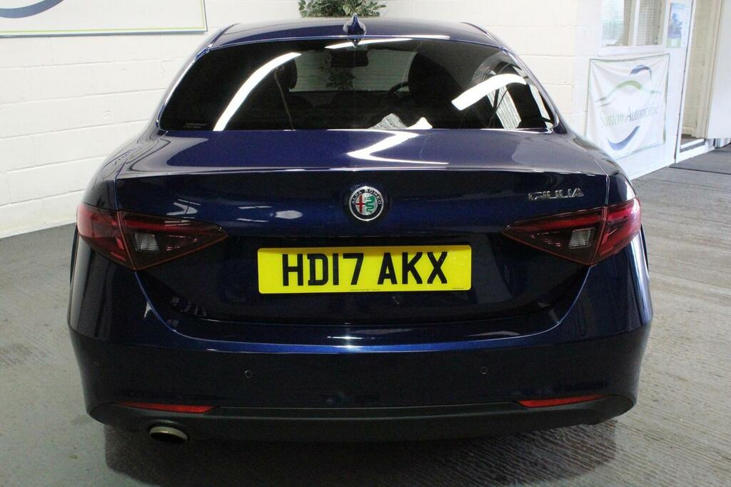 Alfa Romeo Giulia Saloon 2.0T Super Euro 6 Ss 201717 HD17AKX Blue #6