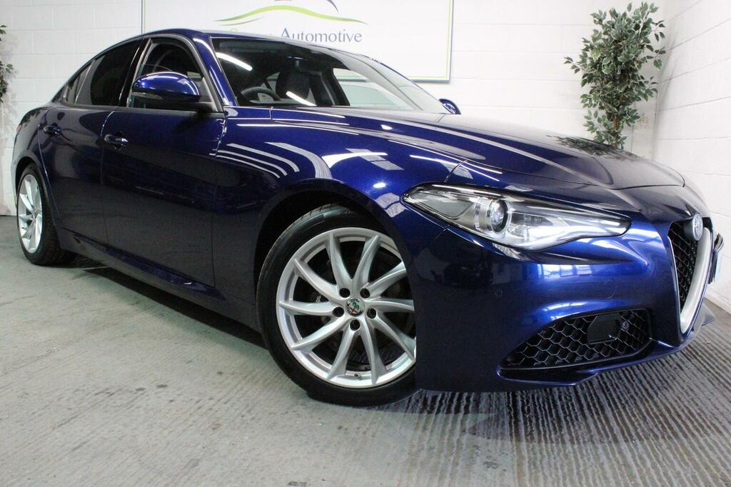 Alfa Romeo Giulia Saloon 2.0T Super Euro 6 Ss 201717 Blue