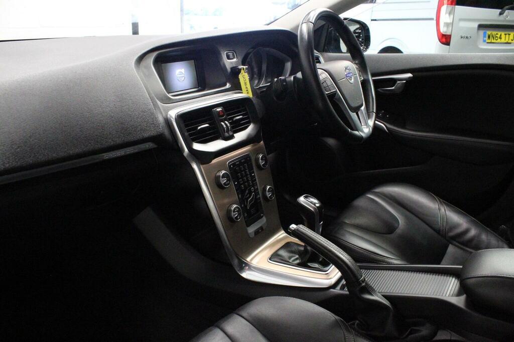 Volvo V40 Cross Country Hatchback 2.0 D2 Lux Euro 6 Ss 201616 Blue #3