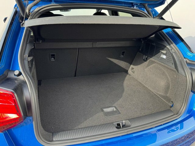 Audi Q2 Tfsi Cod 35 Black Blue #36