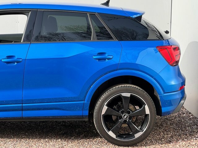 Audi Q2 Tfsi Cod 35 Black Blue #25