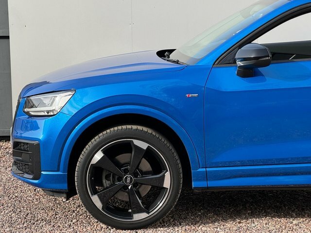 Audi Q2 Tfsi Cod 35 Black Blue #24