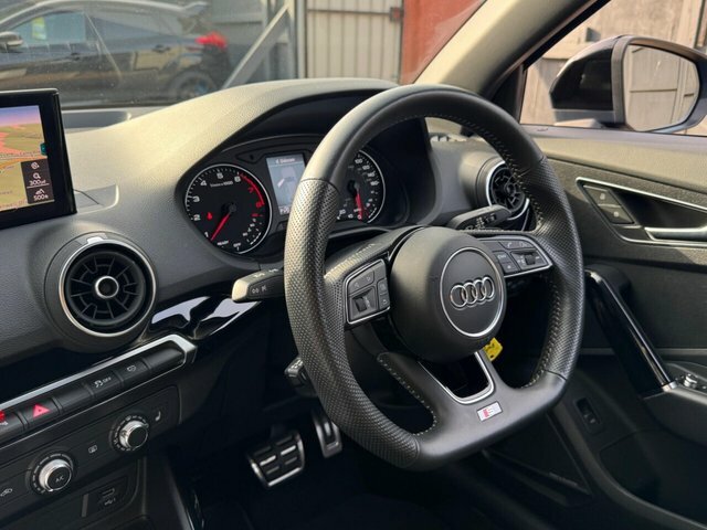 Audi Q2 Tfsi Cod 35 Black Blue #20