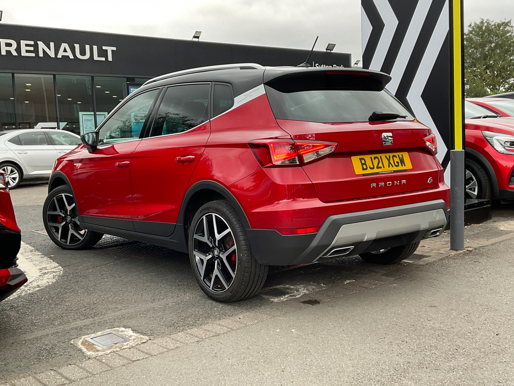 Seat Arona 1.0 Tsi Fr Red Edition Suv BJ21XGW #3