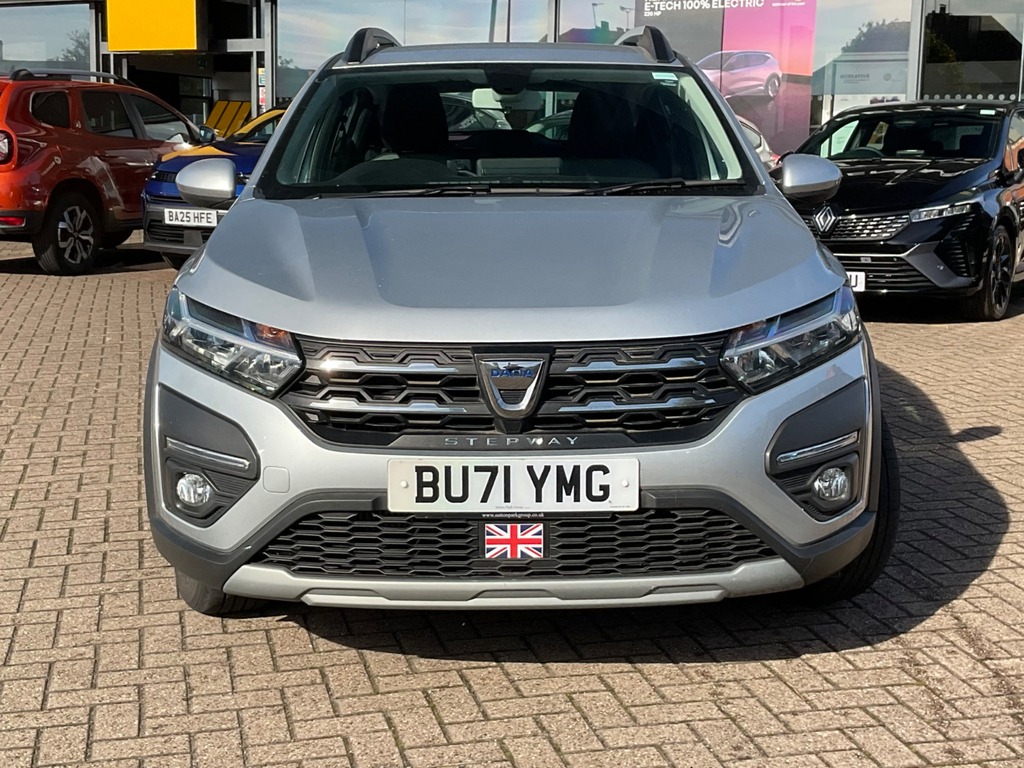 Dacia Sandero Stepway 1.0 Tce Comfort Hatchback Cvt  #6