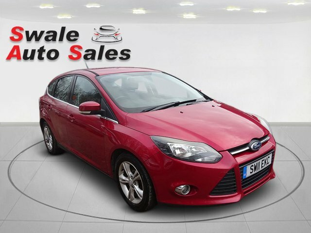 Ford Focus 1.6 Tdci Zetec Hatchback SW11EKC Red #3