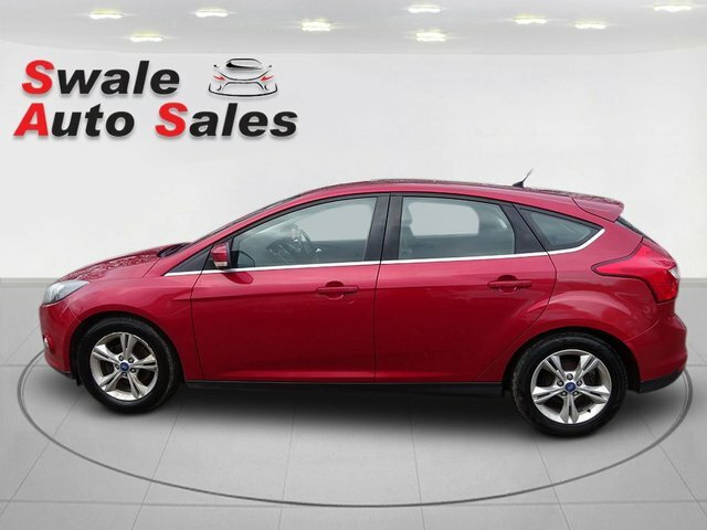 Ford Focus 1.6 Tdci Zetec Hatchback Red